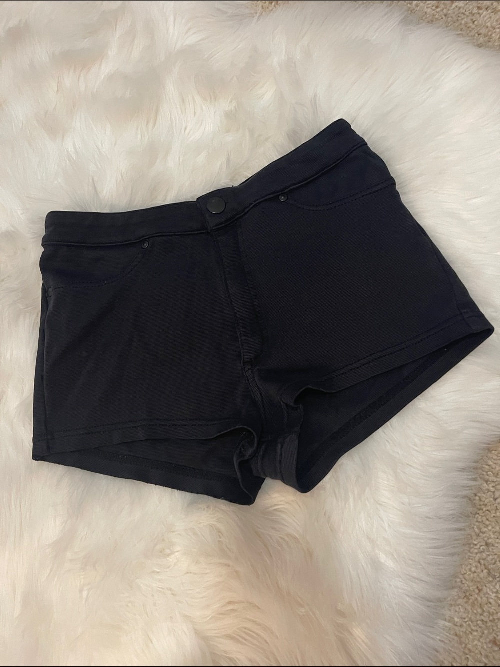 H&M Black cotton shorts size small #102